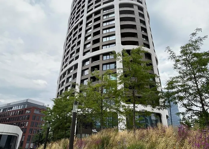 Апартаменти -sky House-domuses Apartments- Luxurious With Parking