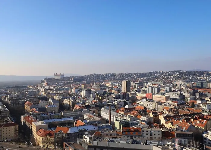 -sky House-domuses Apartments- Luxurious With Parking * Pozsony